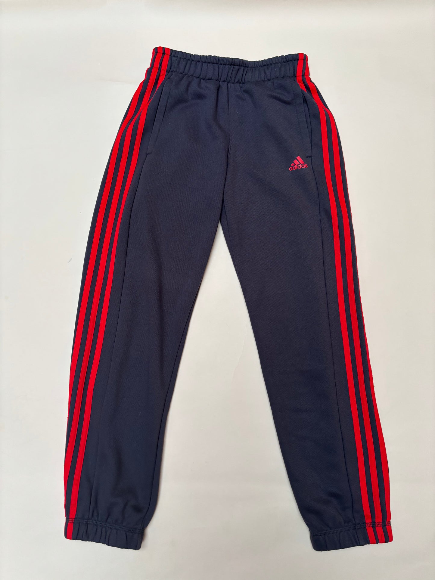 Adidas joggers (11/12 jaar)