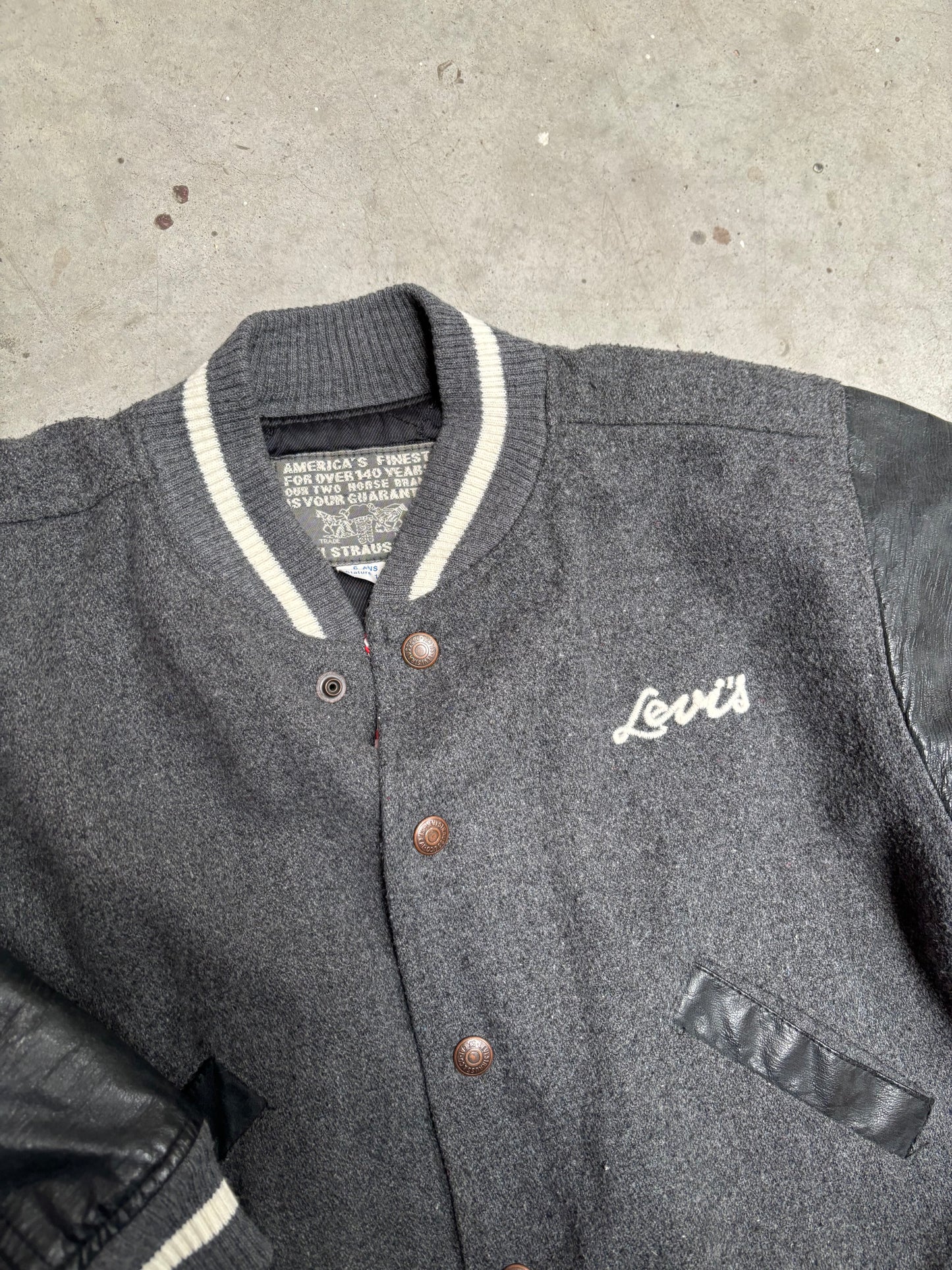 Levi's college bomber (6 jaar)